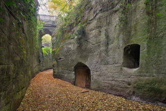 Überlingen 4483-2021 HDR, Maiengericht im Herbst