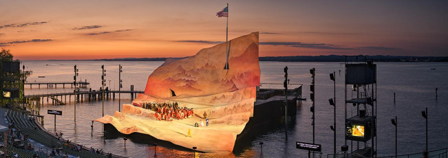 Bregenz 1453-2022 PANO, Madame Butterfly auf der Seebühne