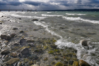 Überlingen 4530-2022, Sturm Ylenia vor Landesteg Nussdorf