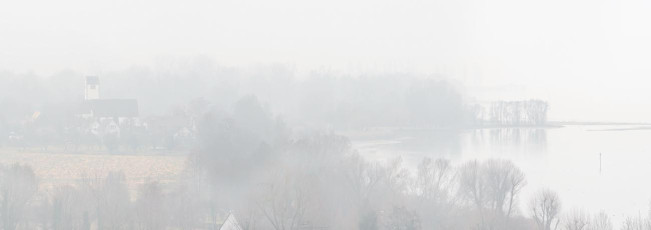 Birnau 0652-2023 PANO 617, Winternebel über Uhldinger Bucht