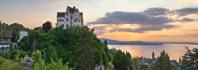 Mannenbach 0007-2023 PANO, Schloss Salenstein und Untersee in de