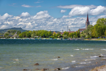 Radolfzell 0652-2023, Blick von Mettnau auf Hegau und Münster