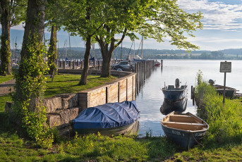 Reichenau 1077-2024, Bootsrampe am Hafen in Mittelzell