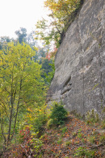 Langenrain 0398-2025 HDR-C, Felswand vor der Marienschlucht