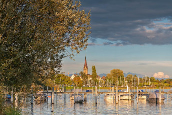 Radolfzell 0697-2025, Seeufer beim Motoryachtclub und Blick zum