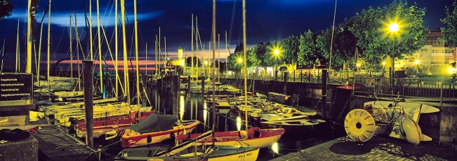 Langenargen, Jachthafen bei Nacht