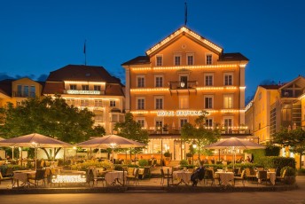 Lindau 1401-2015, Hotel Reutemann bei Nacht