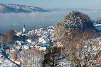 Sipplingen 0653-2012, Winterlicher Blick von der Burghalde auf O