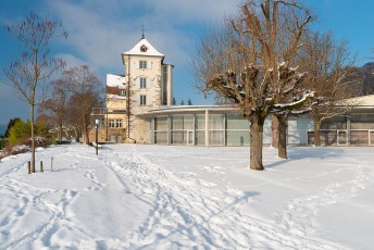 Überlingen 1750-2014, Verschneiter Badgarten mit Kursaal und Ba