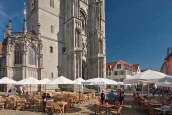 Konstanz 1500-2017, Strassencafes vor Muenster