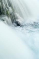 Schaffhausen 0095-2017, Wassermassen im Rheinfall