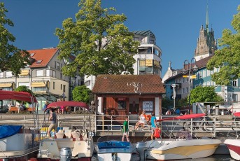 Friedrichshafen 1482-2018, Bootsverleih im Gondelhafen und Anton