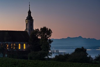 Birnau 0509-2019, Morgendämmerung über Barockkirche und Sänti