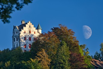 Mannenbach 0127-2021, Mondaufgang am Schloss Salenstein