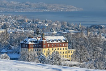 Spetzgart 0058-2021, Winterlicher Blick auf Schloss Spetzgart +